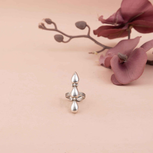 Adya Statement Boond Ring