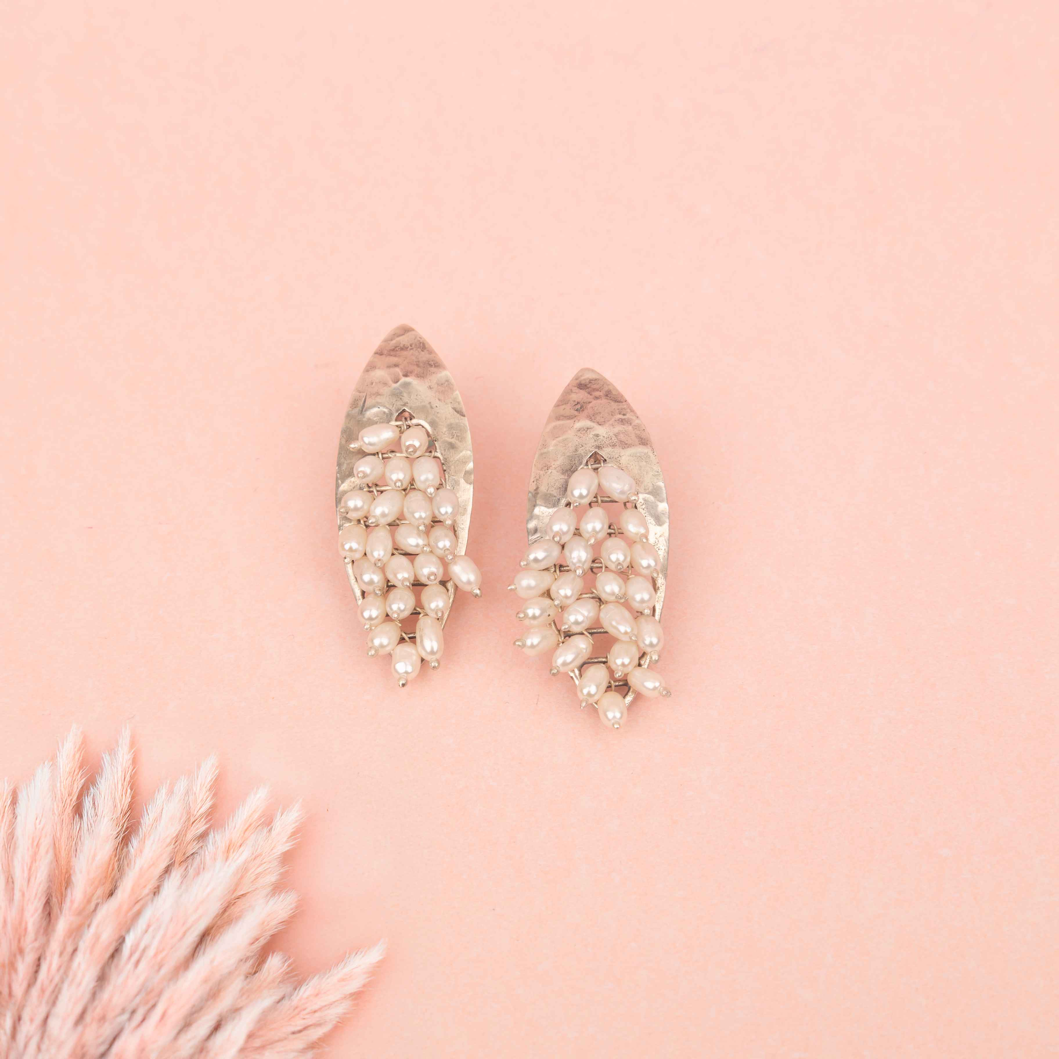 Adya Textured Pearl Bunch Earring