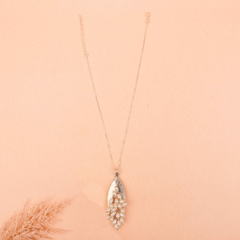 Adya Textured Pearl Bunch Necklace