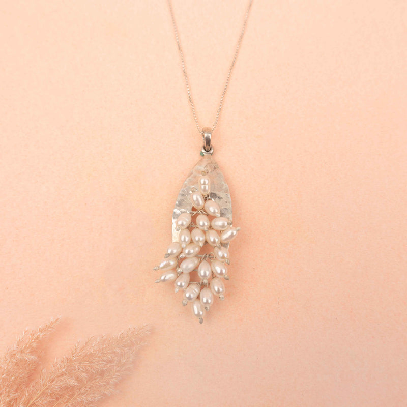 Adya Textured Pearl Bunch Necklace