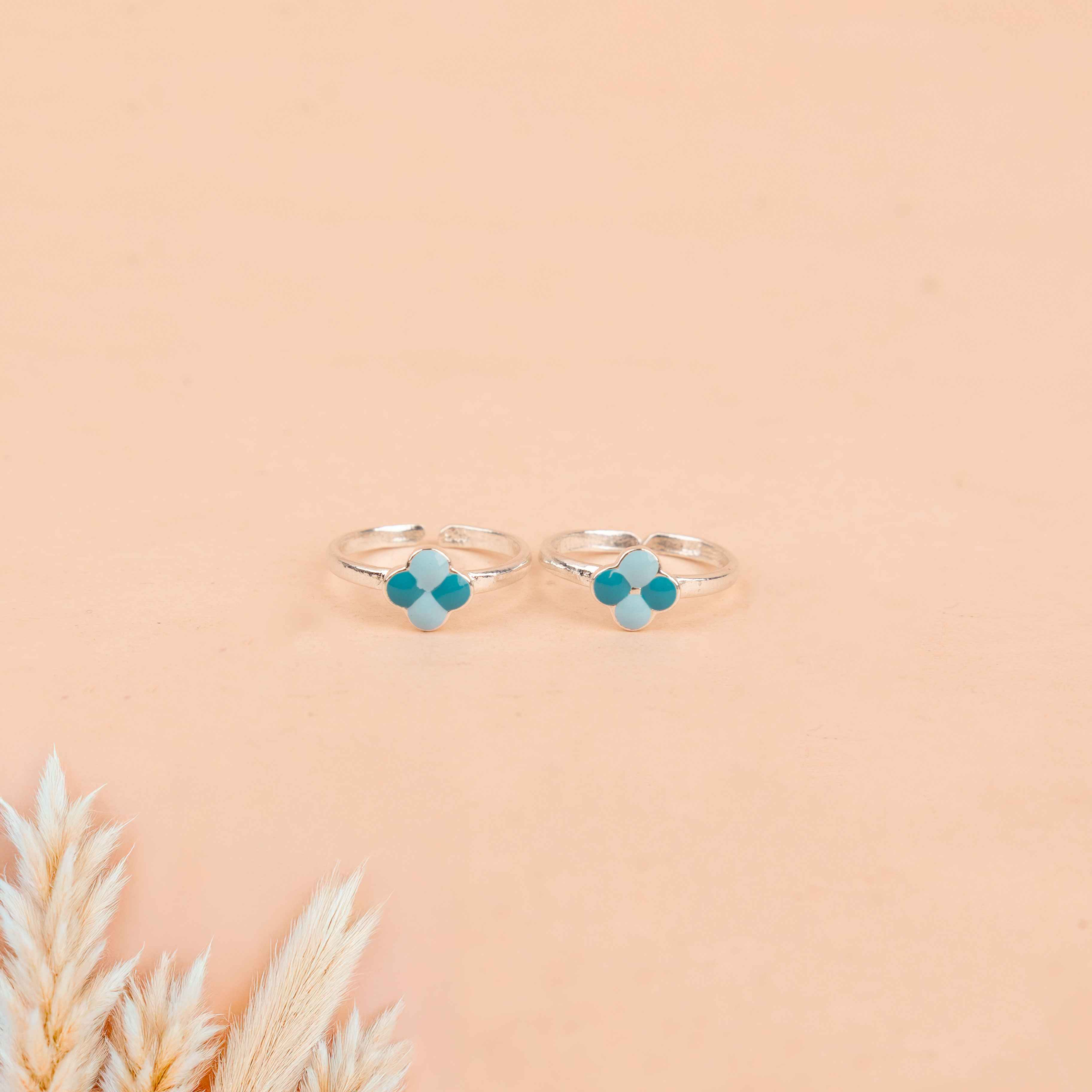 Adya Turquoise Blossom Bud Toe Ring Cum Midi Ring