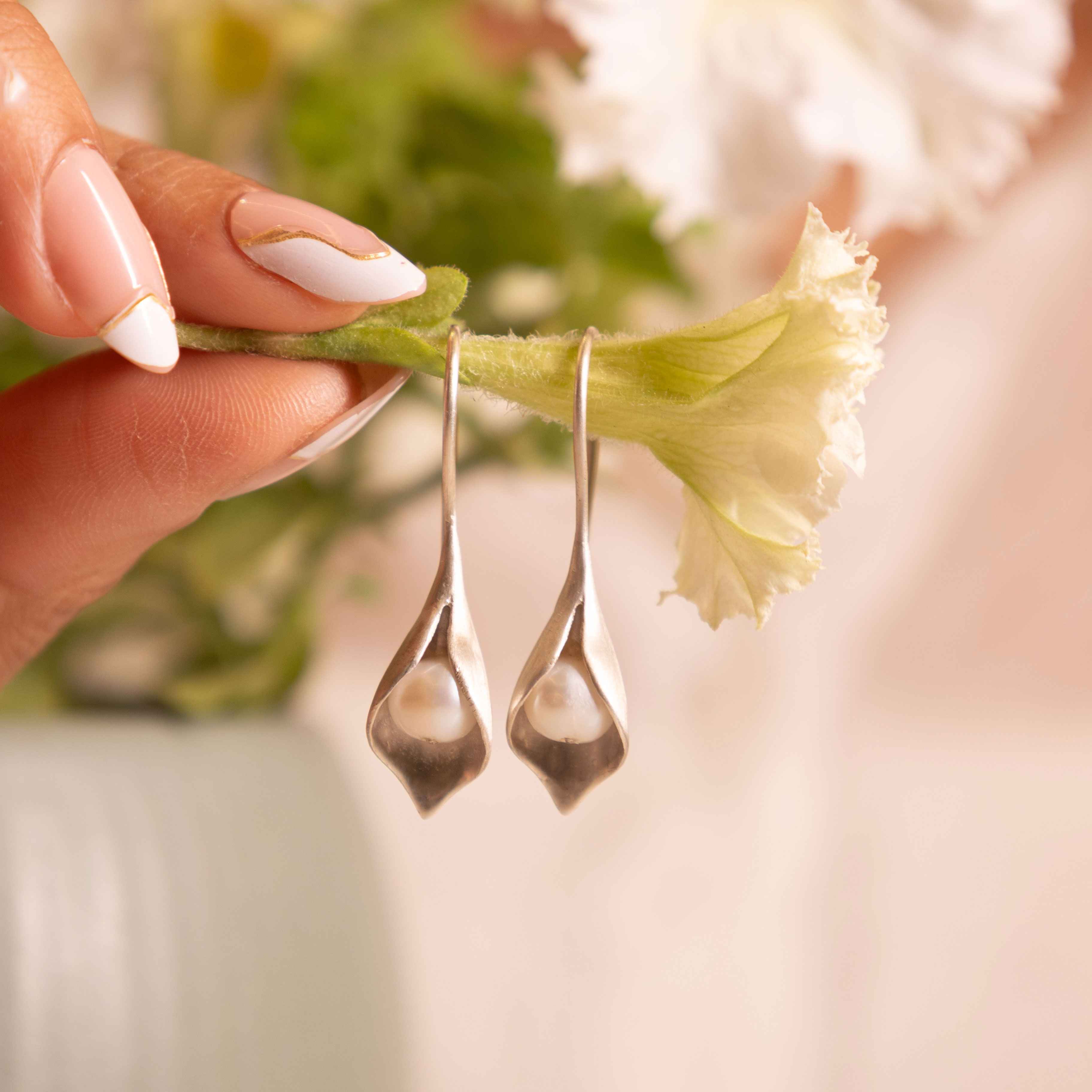 Adya Pearl Embrace Earring