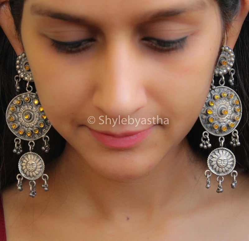 Anvaya 3 Layered Surya Hangings