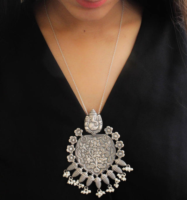 Anvaya Ganesha Art Classic Pendant