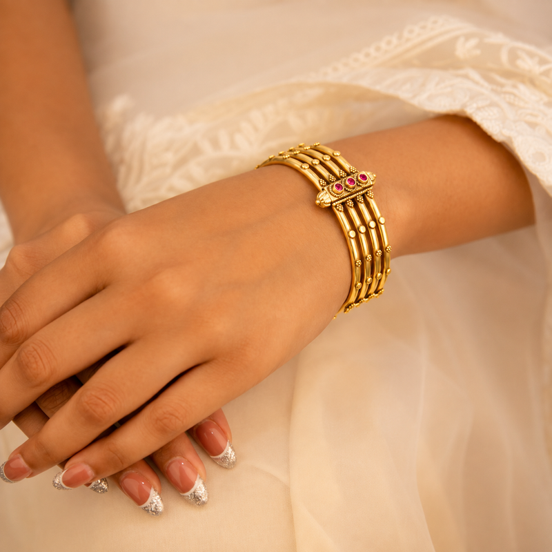 Anvaya Timeless Layered Kada