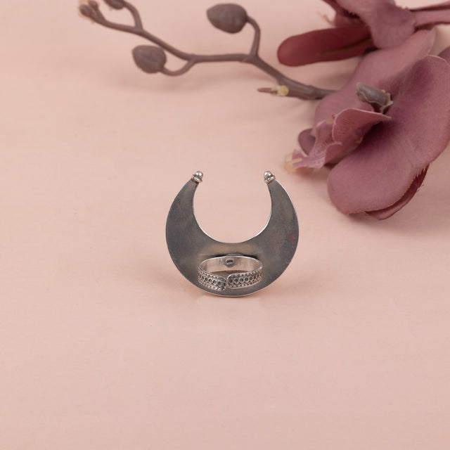 Anvaya Crescent Moon Flower Motif Matte Ring
