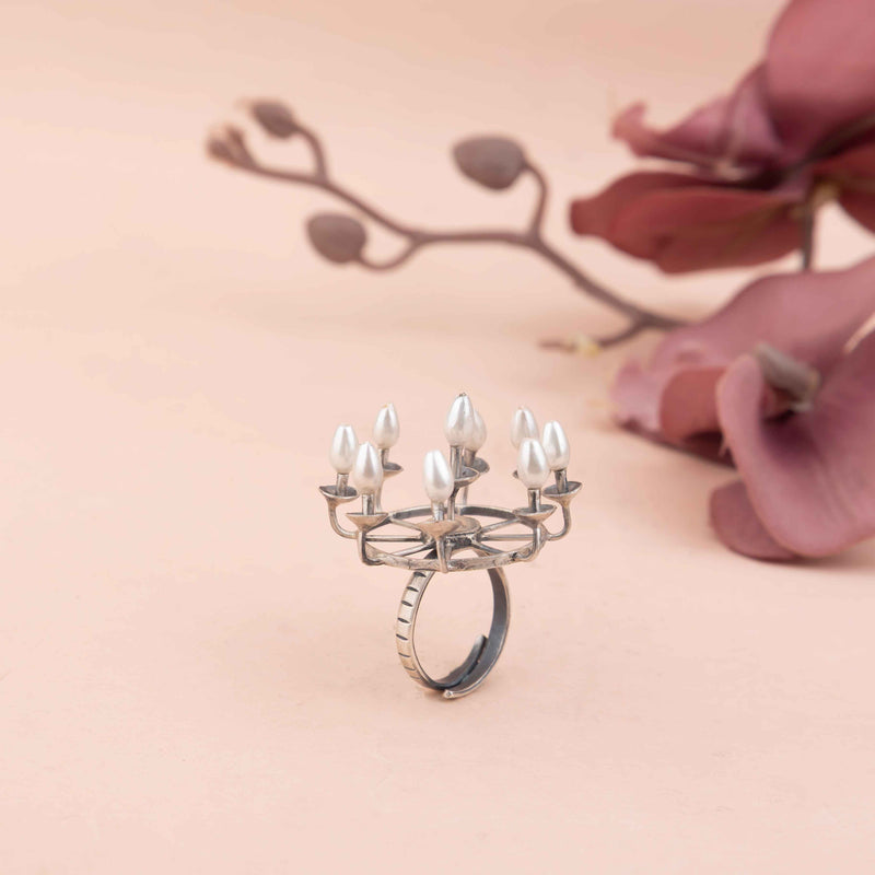 Anvaya Scintillating Lamp Statement Ring