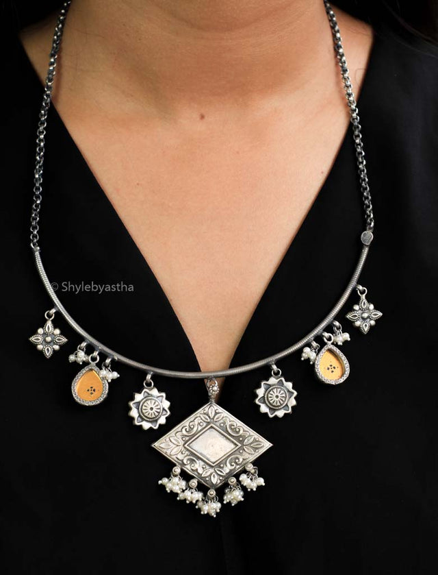 Dulari Handpainted Classic Necklace