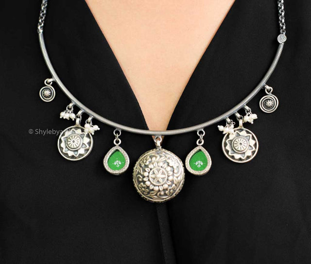 Dulari Handpainted Classic Necklace