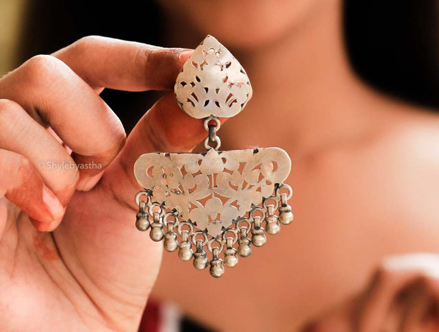 Dulari Carved Earrings