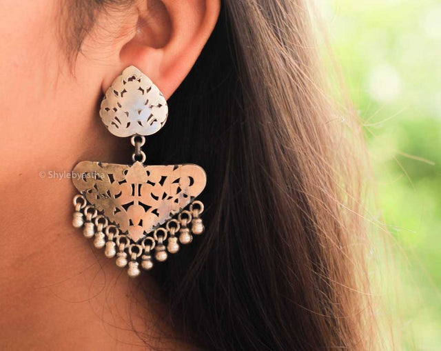 Dulari Carved Earrings