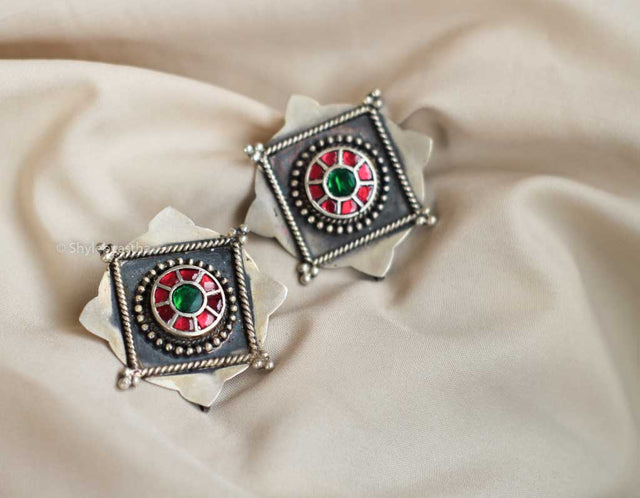Moh Matte Finished Kundan Studs