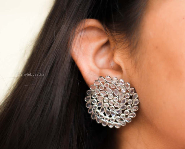 Essence Swarovski Studs