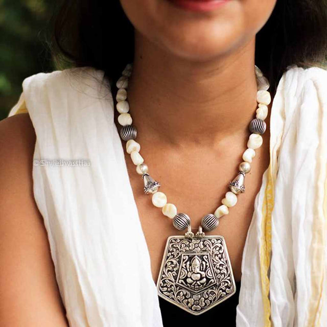 Anvaya Ganesha Pearl Necklace