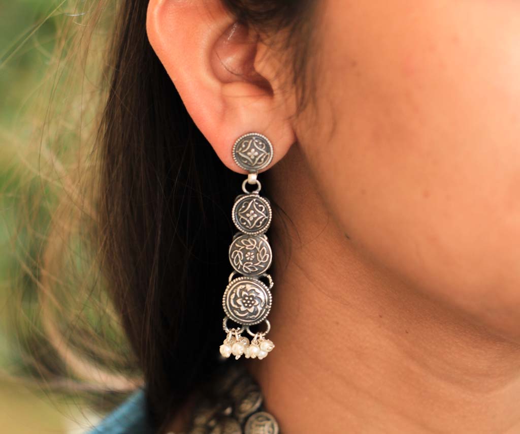 Tattva Classic Necklace Set