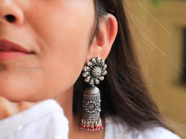 Anvaya Classic Cylindrical Jhumka