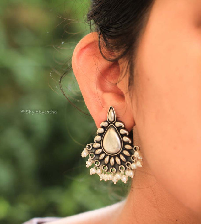 Adya Fine Embossed Freshwater Pearl Drop Earrings