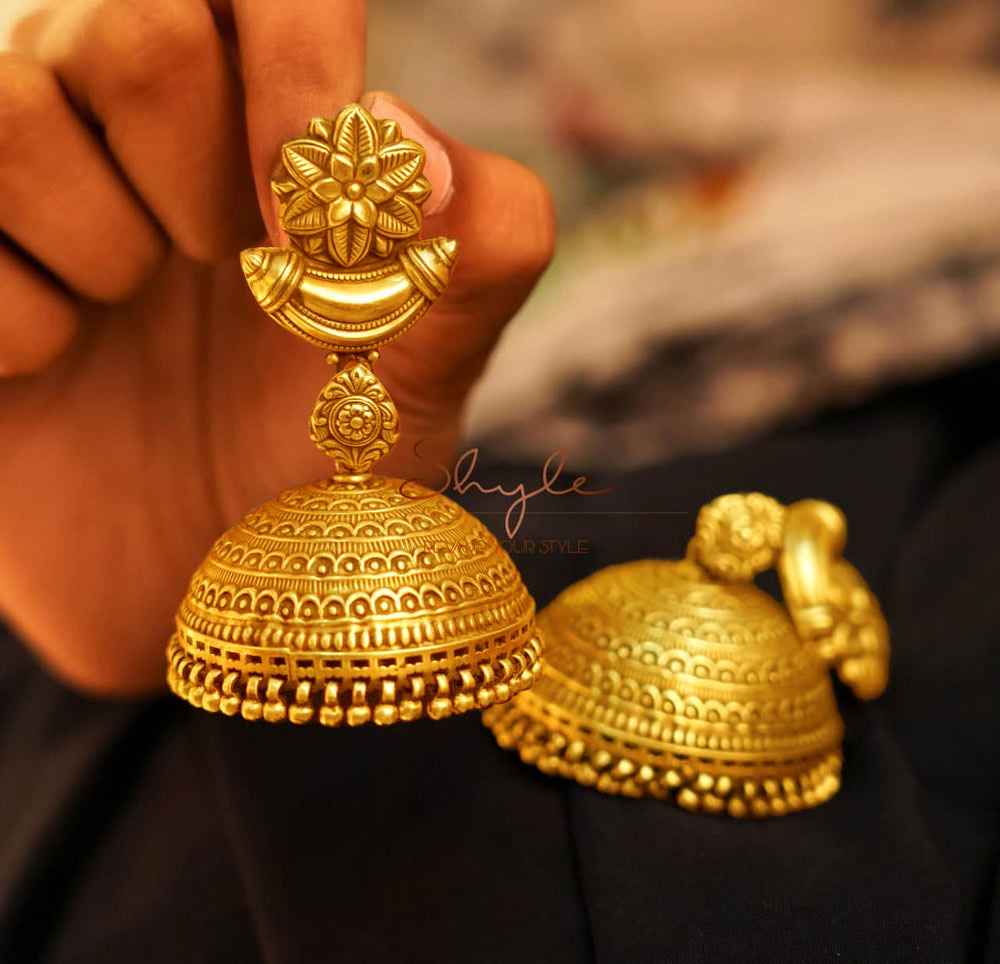 Dulari Intricate Flower Motif Grand Jhumka