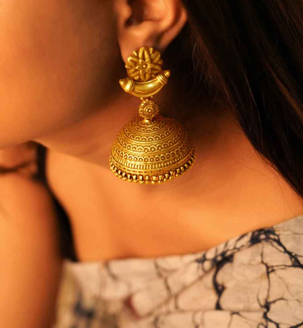 Dulari Intricate Flower Motif Grand Jhumka