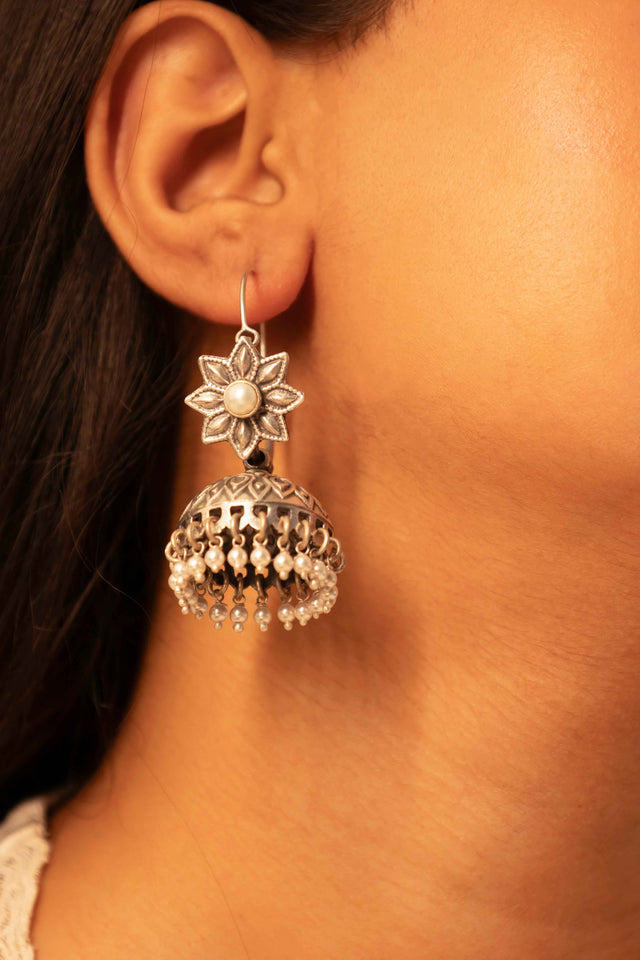 Dulari Intricate Pearl Embossed Bali Jhumka