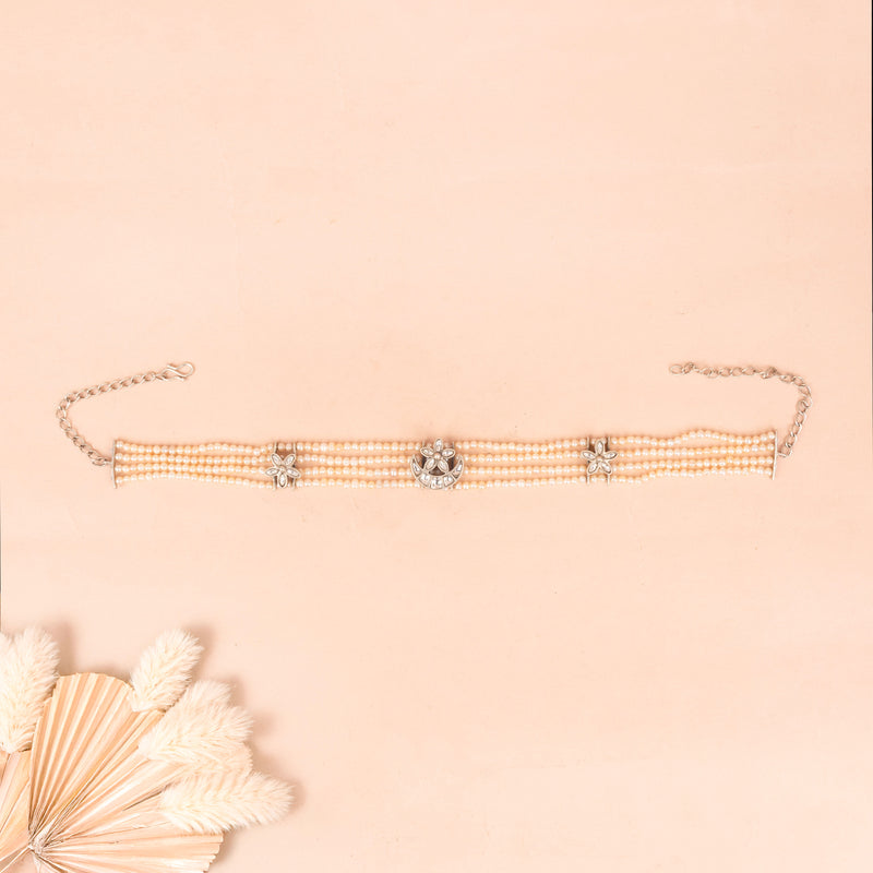 Essence Kundan Chaand Phool Pearl Choker