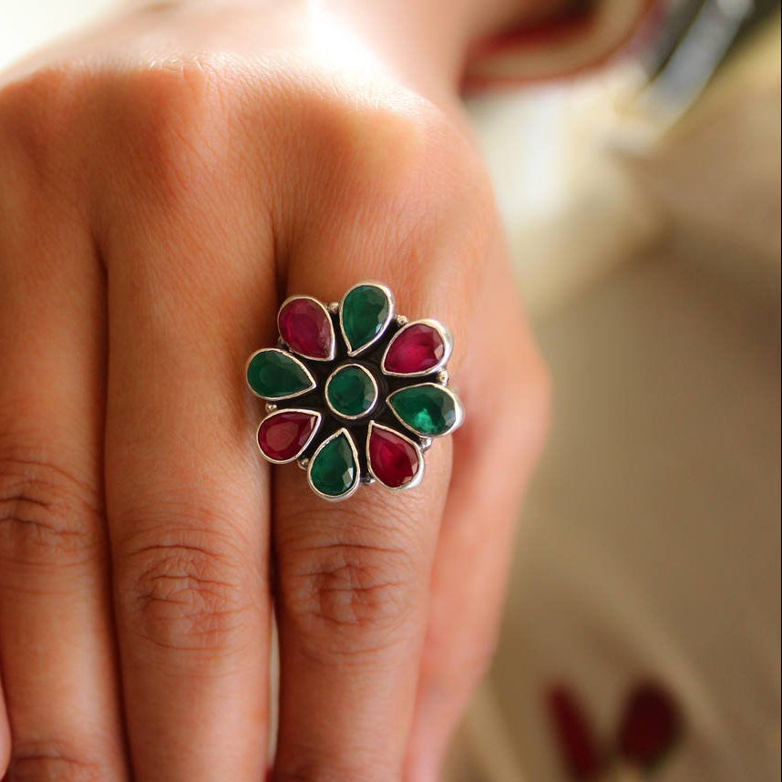 Essence Multicolored Stone Flower Ring