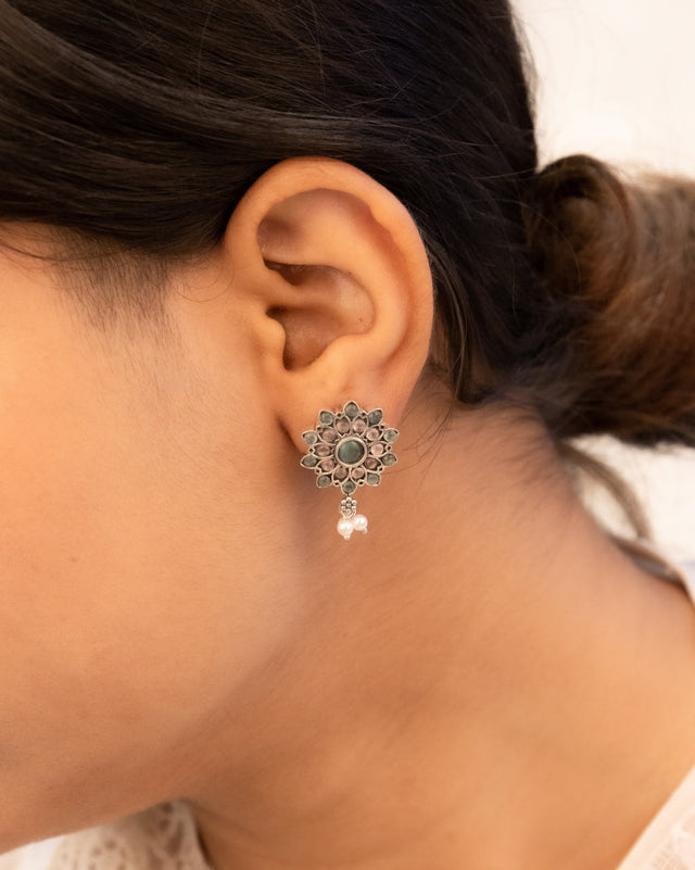 Essence Pastel Flower Stud Earring