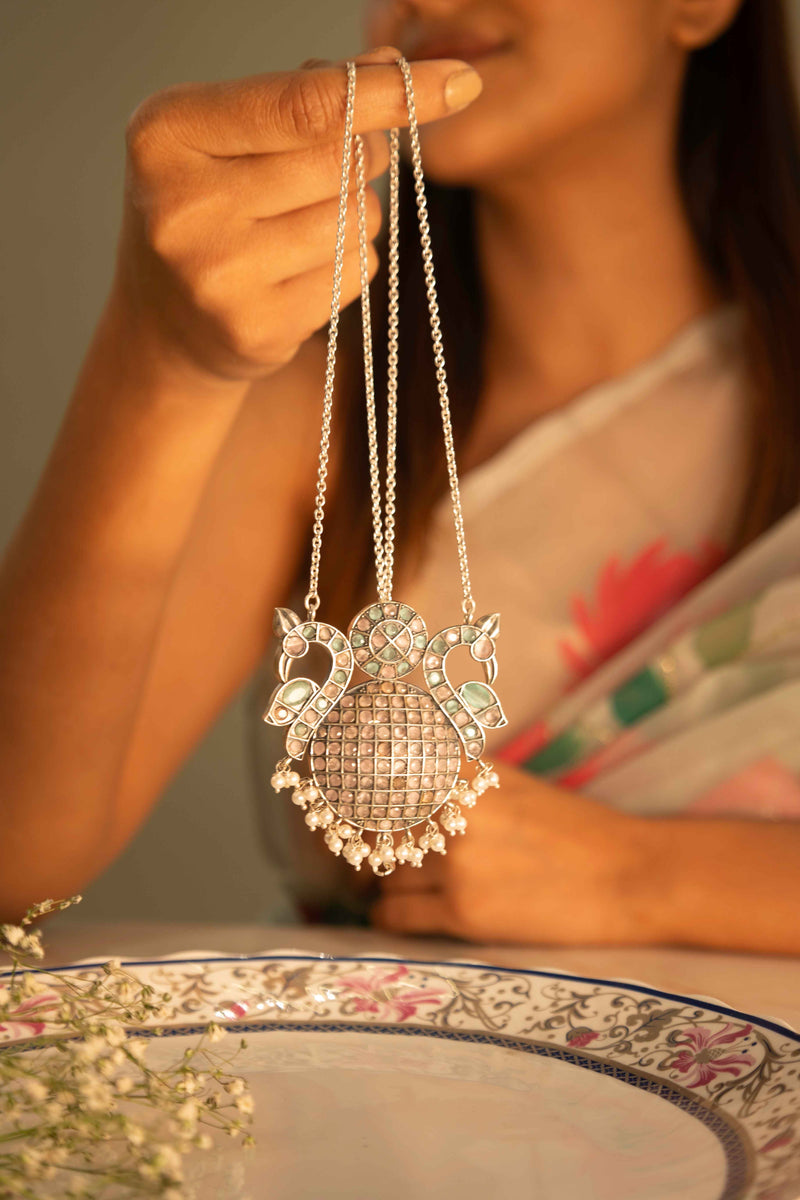 Essence Dual Peacock Pastel Tone Fine Necklace