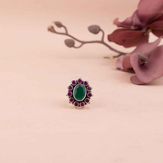Essence Jadau Oval Ring