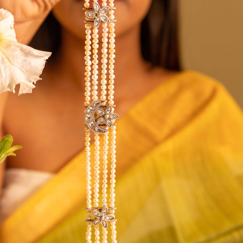 Essence Kundan Chaand Phool Pearl Choker