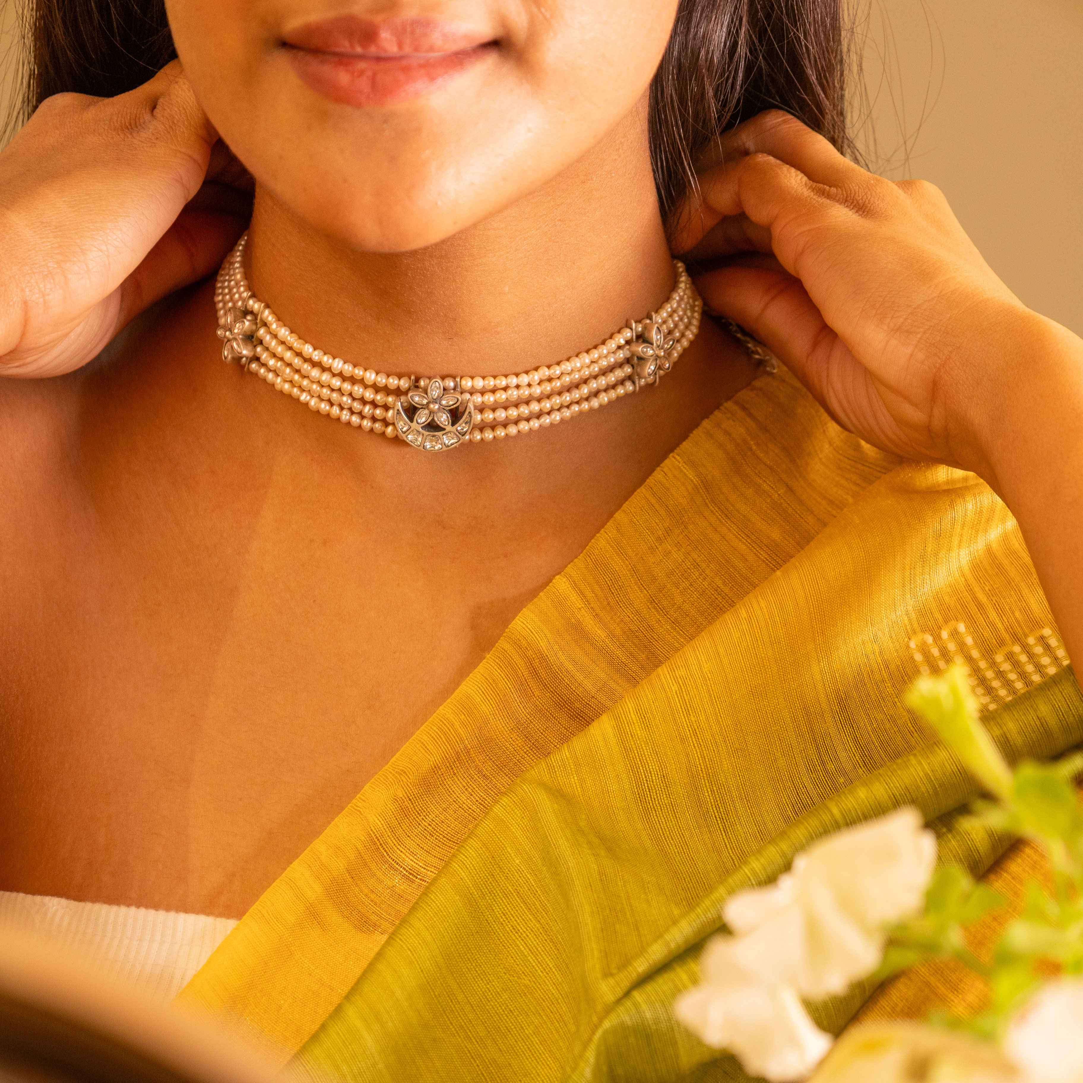 Essence Kundan Chaand Phool Pearl Choker Set