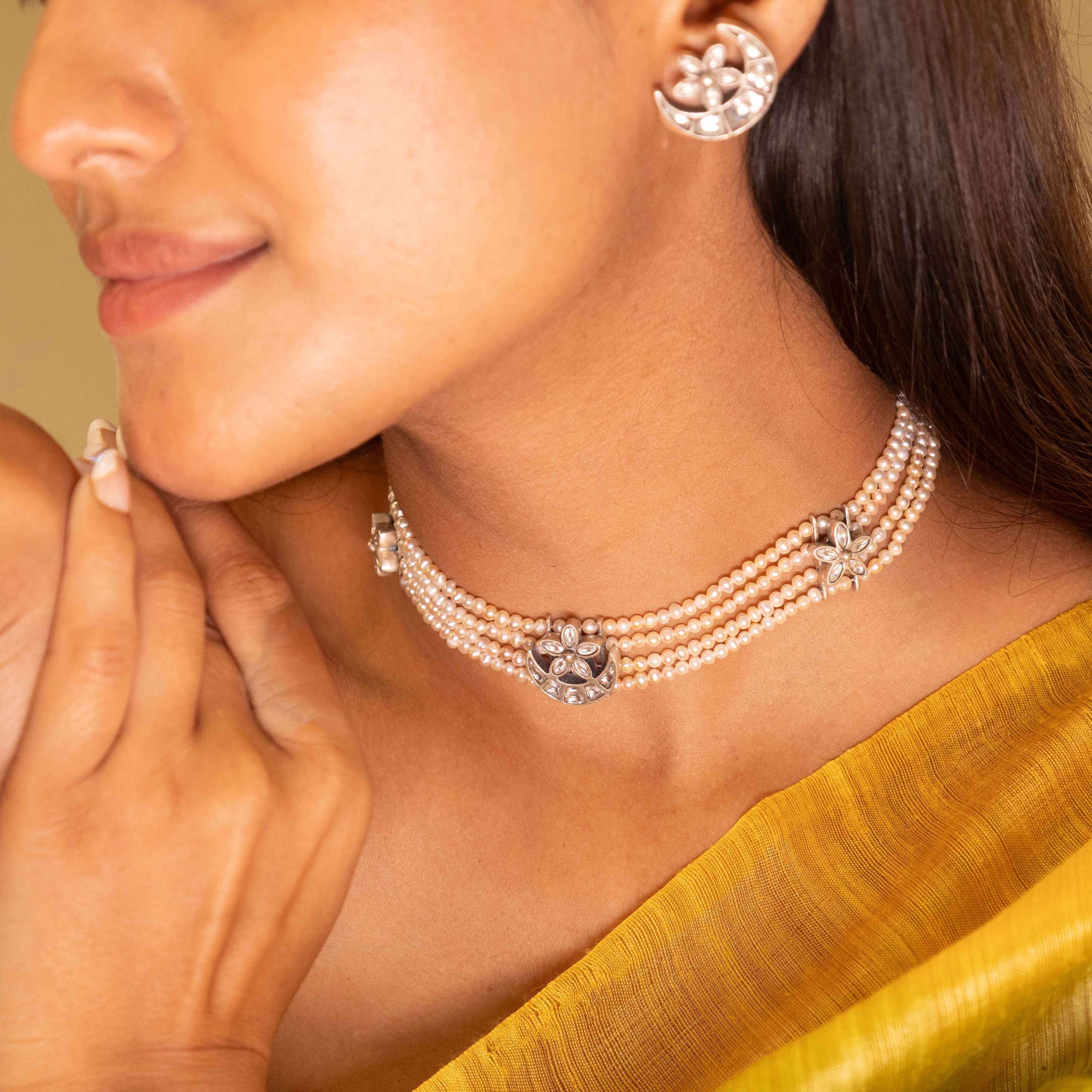 Essence Kundan Chaand Phool Pearl Choker Set