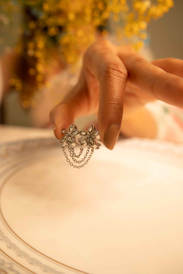 Essence Kundan Flower Chain Drop Ring
