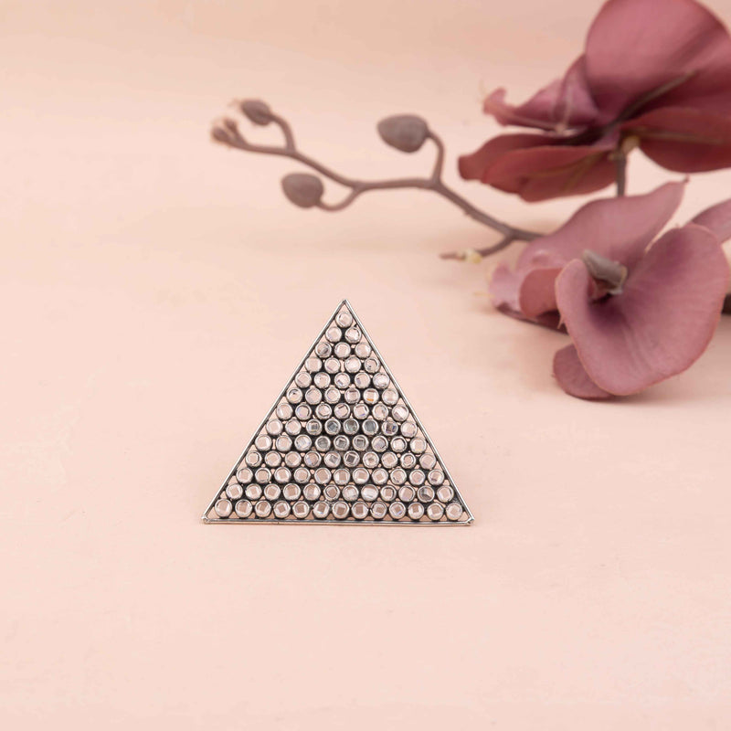 Essence Scintillating Triangle Cocktail Ring