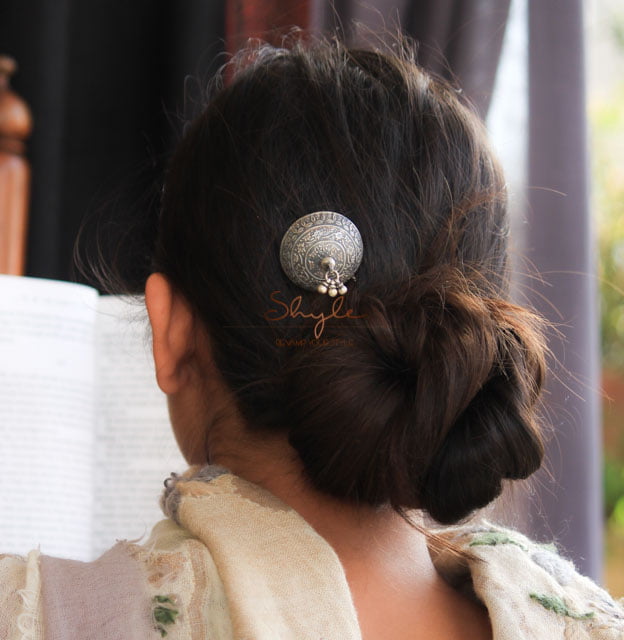 Mizoya Detailed Jhumka Juda Pin model