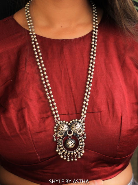 Tattva Finely Carved Ghughri Necklace