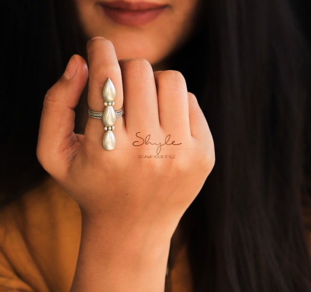 Adya Statement Boond Ring