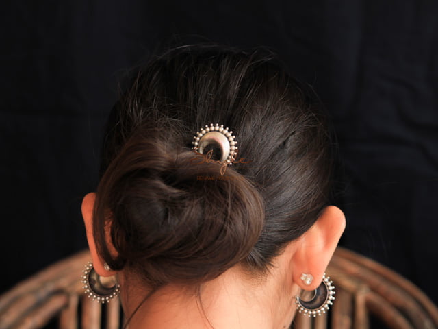 Moh Intricate Chandra Juda Pin