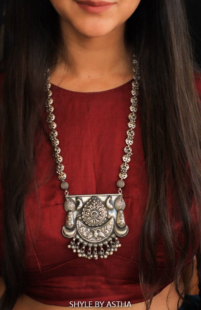 Tattva Vintage Inspired Classic Ghughri Necklace