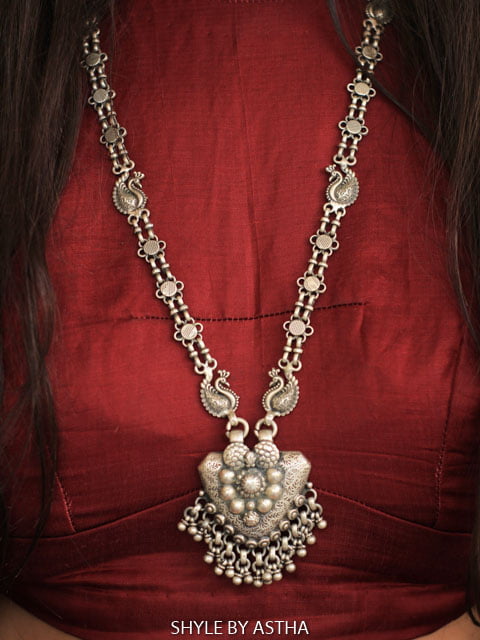 Anvaya Peacock Flora Detailed Ghughri Necklace