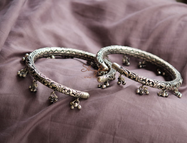 Tattva Chitai Intricate Ghughri Ankle Kada