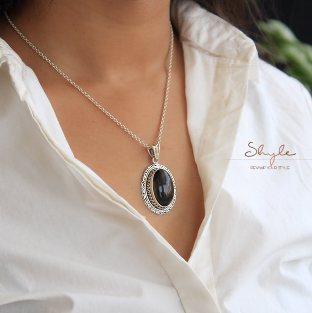 Essence Fine Necklace
