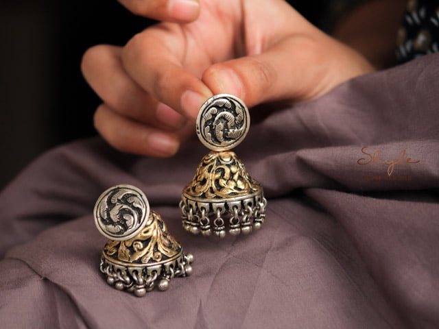 Tattva Chitai Dual Tone Jhumka