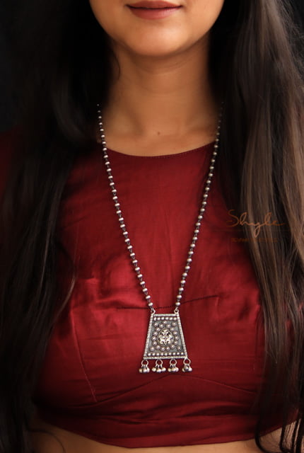 Adya Intricate Quirky Necklace