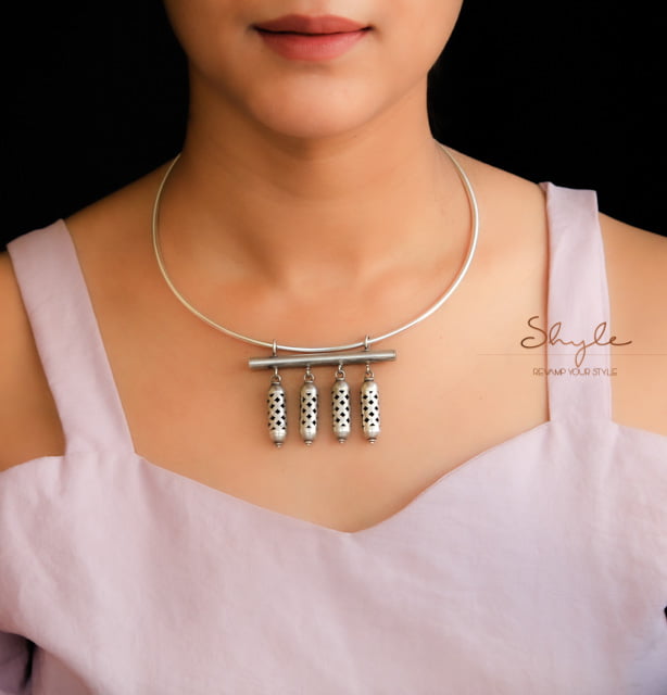Qurbat Fine Jharonkha Round Ring Necklace
