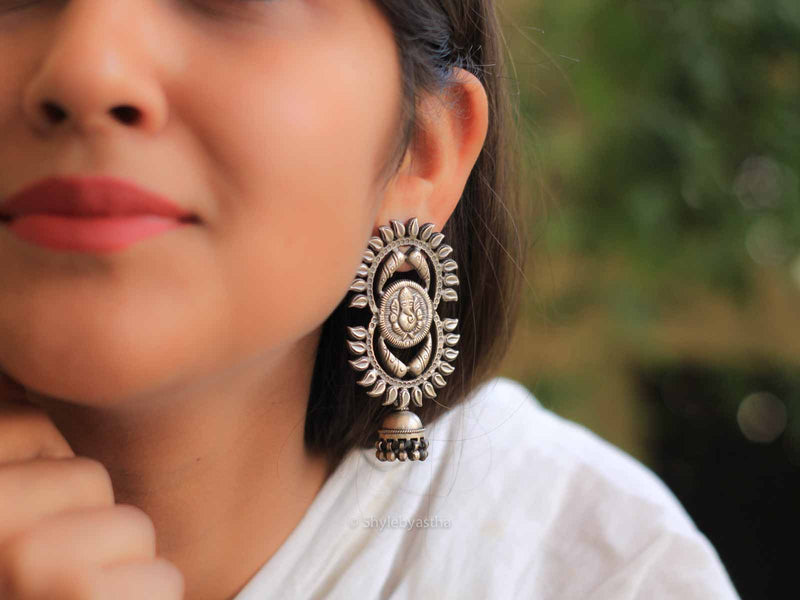 Anvaya Ganesha Spiked Jhumki