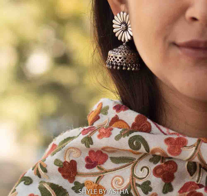 Dulari Flower Carved Jhumka