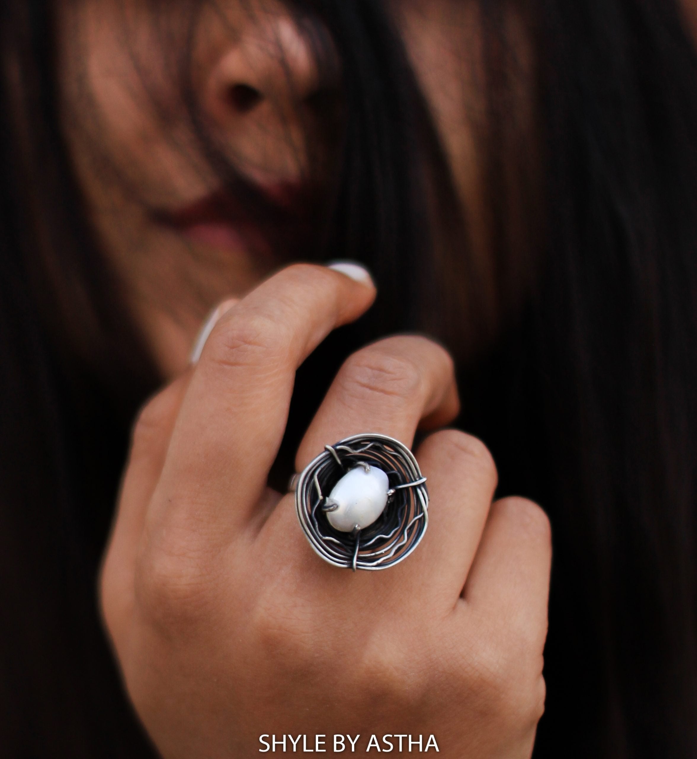 Maahi Nest Ring