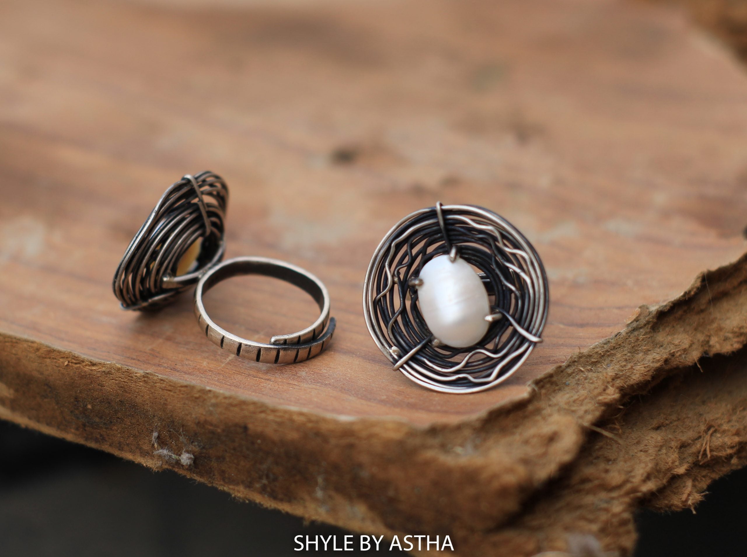Maahi Nest Ring
