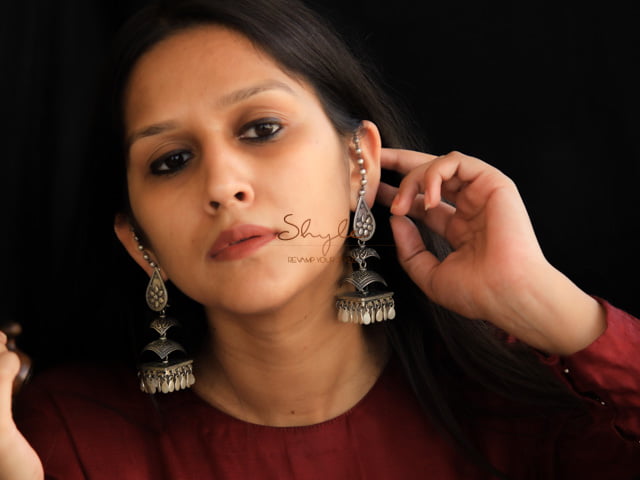 Tattva Flora Drop Motif Layered Flat Kaanchain Jhumka